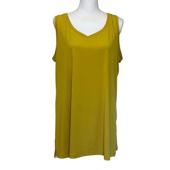Susan Graver liquid knit tunic, 1X, staple, neutral, capsule, minimalist, staple - Picture 1 of 5